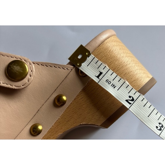 J. Crew Convertible Leather Studded Clogs in  luxury Camel Bone Size 6.5 ~ New - Picture 7 of 8